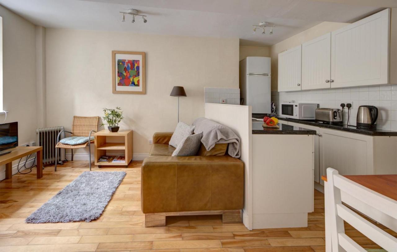 The Shop By Treetop Property Cirencester Εξωτερικό φωτογραφία